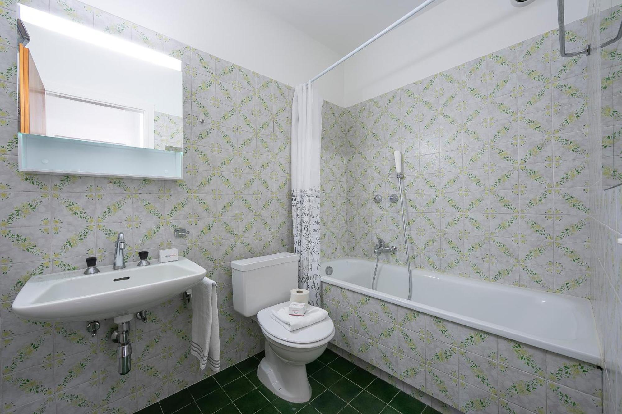 Lido Apartment - Happy Rentals Locarno Exterior photo